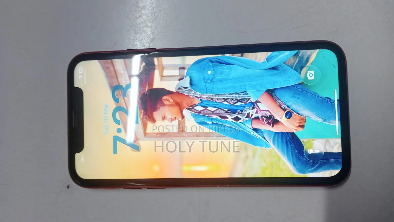 Apple iPhone 11 (Used)
