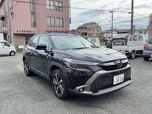 Toyota Corolla Cross Z LEATHER MOONROOF 2024
