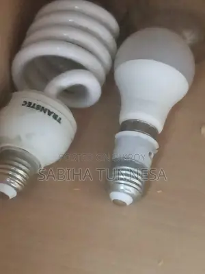 5-6 Pieces of Energy Saving Lights for Sale