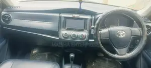 Toyota Axio GL 2015