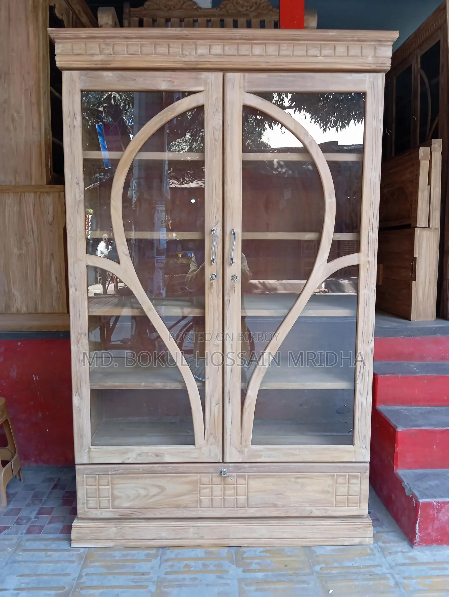 Showcase 4x6 feet, Chittagong Segun wood.
