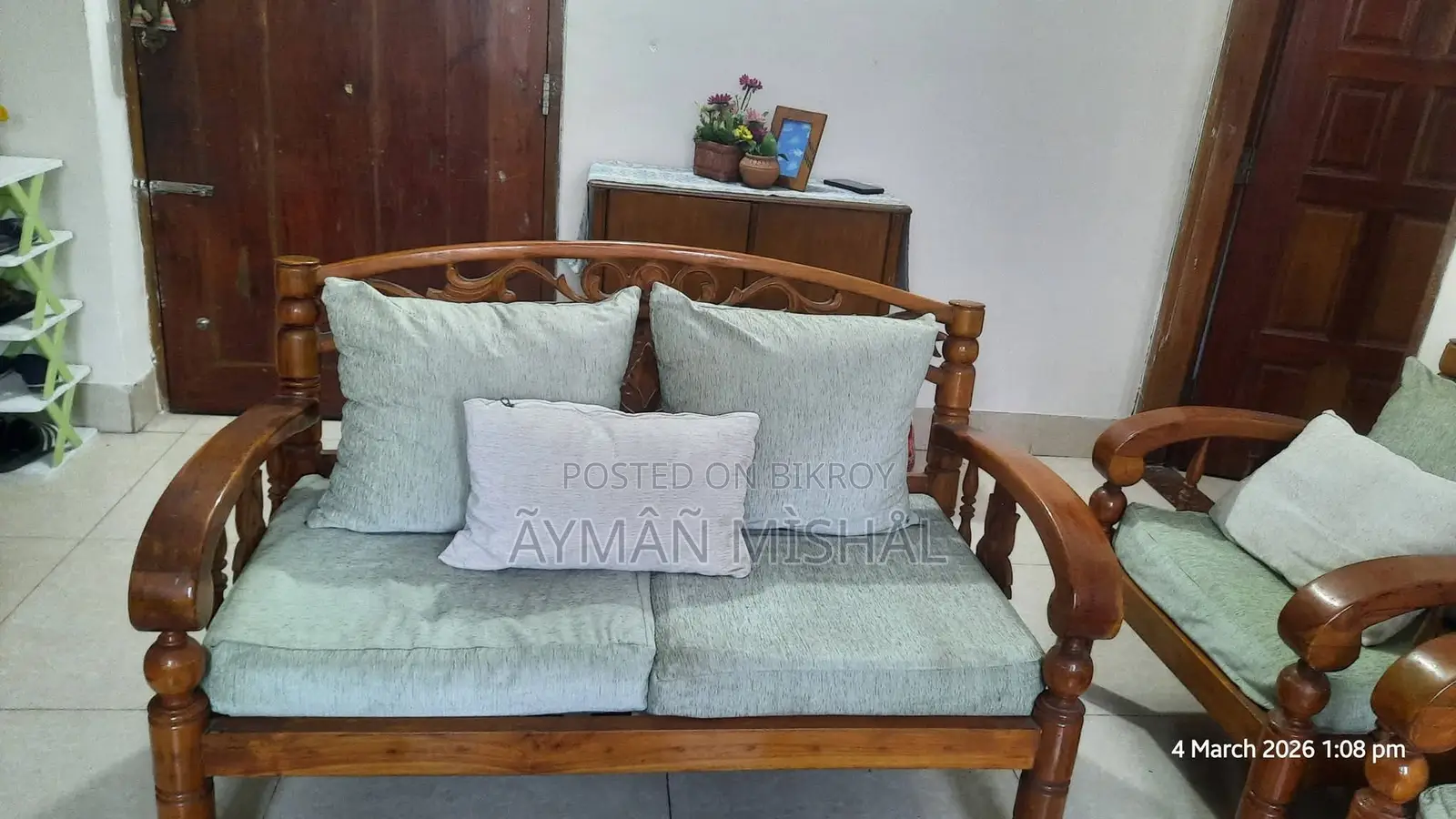 Segun Sofa Set