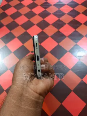 ওপ্পো এফ২১ প্রো (ব্যবহৃত)