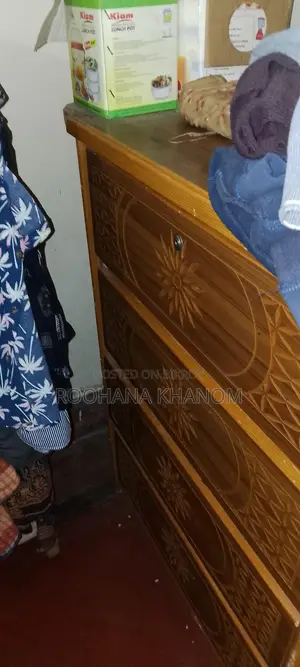 Wardrobes sell