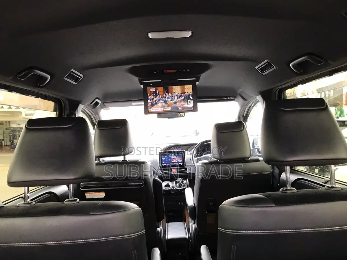 Toyota Esquire GI PREMIUM HYBRID 2021