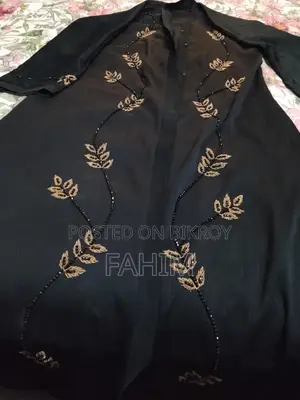 Karchupi Abaya