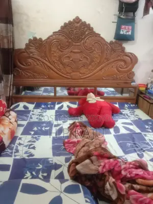6x7 Feet Bed for Sale