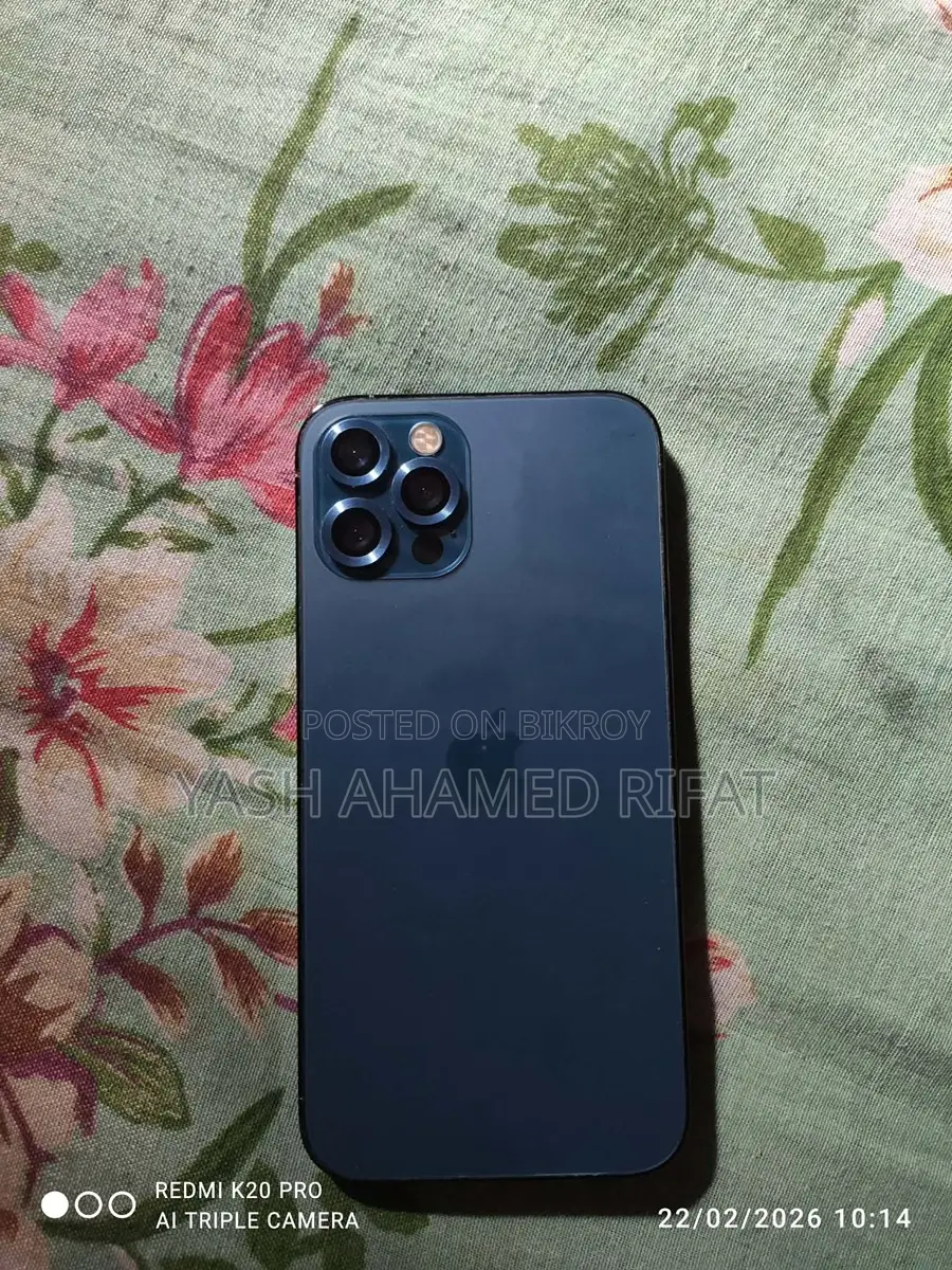 Apple iPhone 12 Pro 256GB BH 75% (Used)