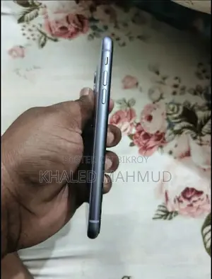 Apple iPhone 11 64gb (Used)