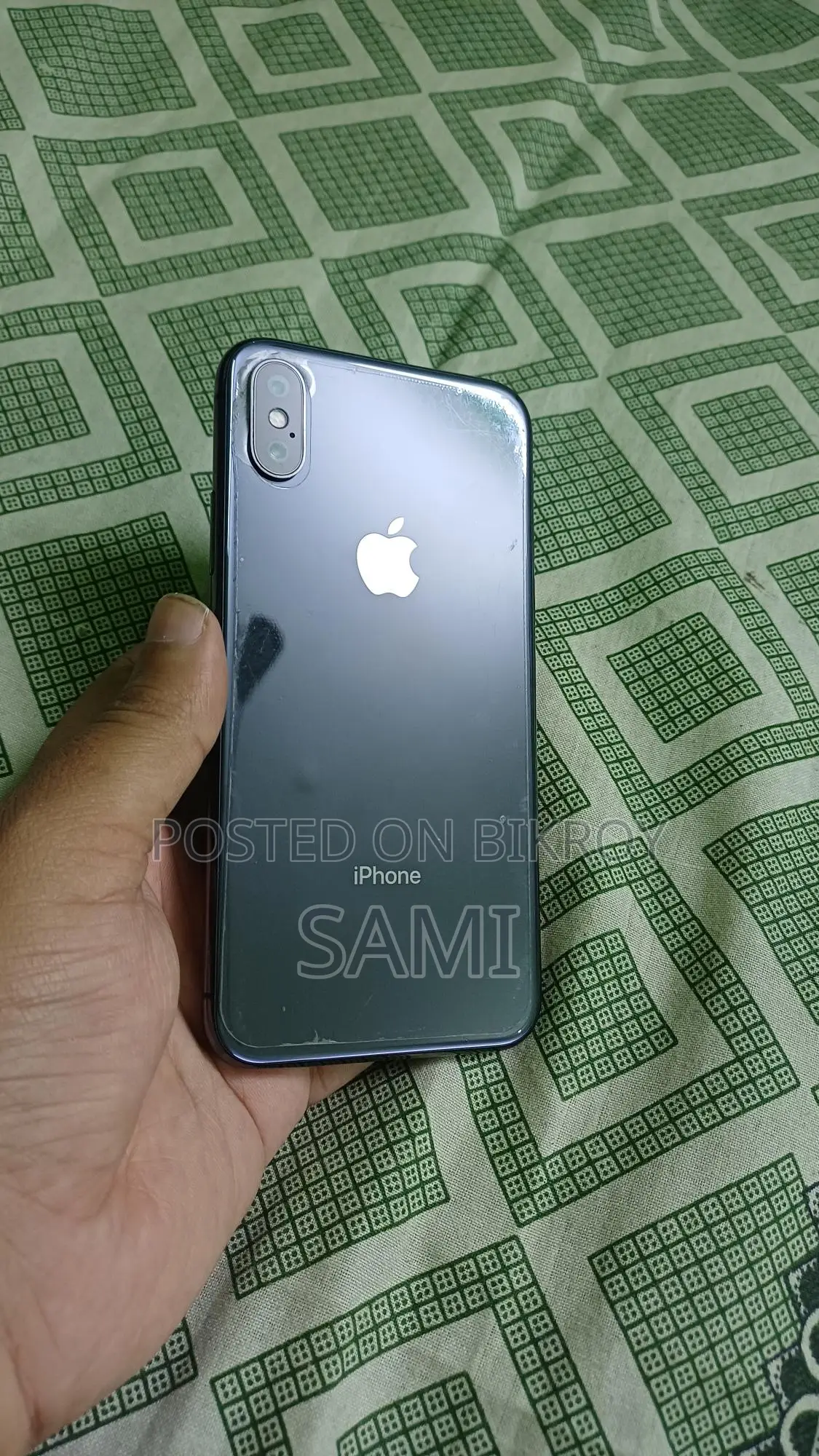 Apple iPhone X 64GB (Used)