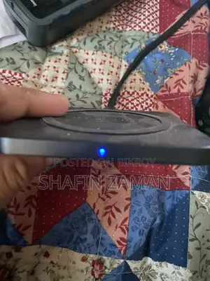 ইনসিগনিয়া কিউ ওয়্যারলেস মোবাইল ফোন চার্জিং প্যাড