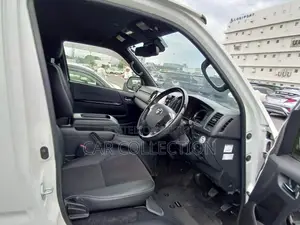 Toyota Hiace Super GL 2020