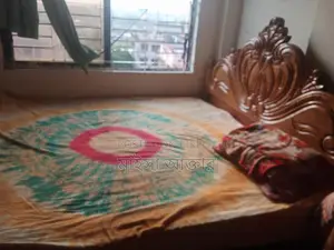 একটি খাট বিক্রি করা হবে