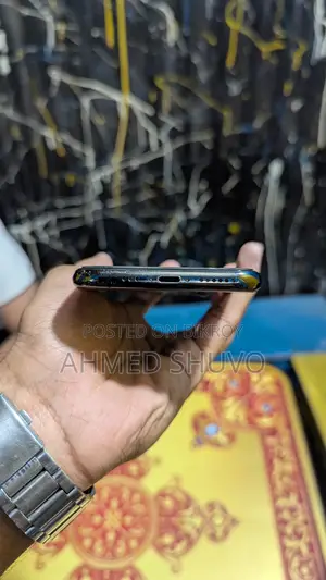 Apple iPhone 11 (ব্যবহৃত)