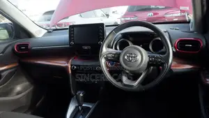 Toyota Yaris Cross G Bodykit/360camera 2021