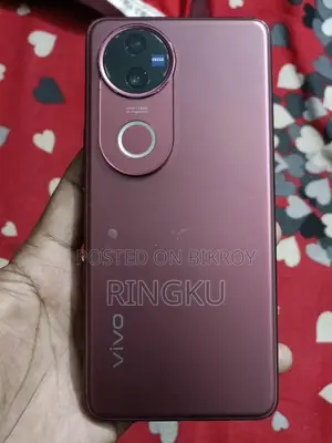Vivo V50 12/512 (Used)