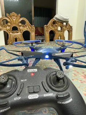Max Gyro Quadcopter With Box.