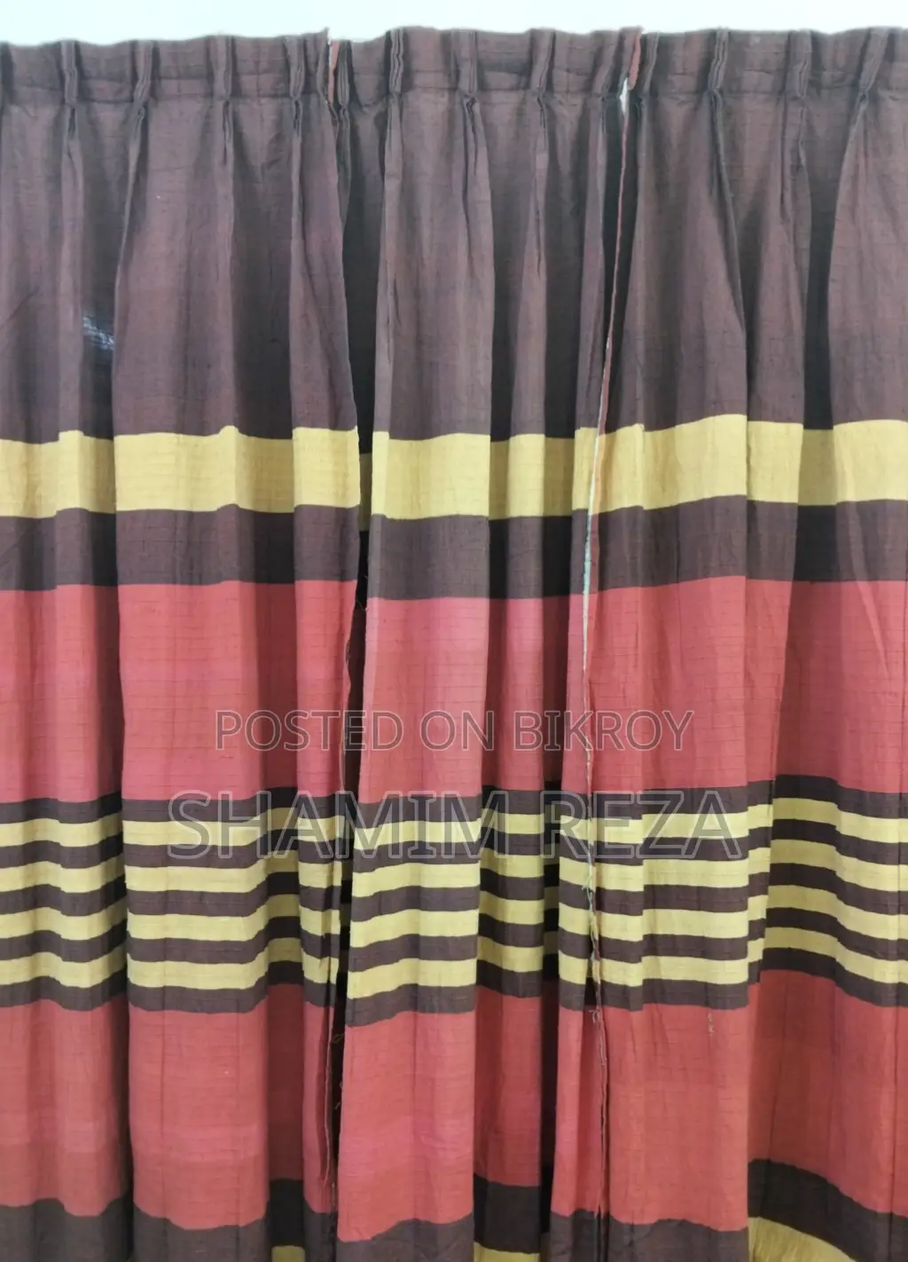 High-Quality Used Curtains for Home/Flat/Office for Sale