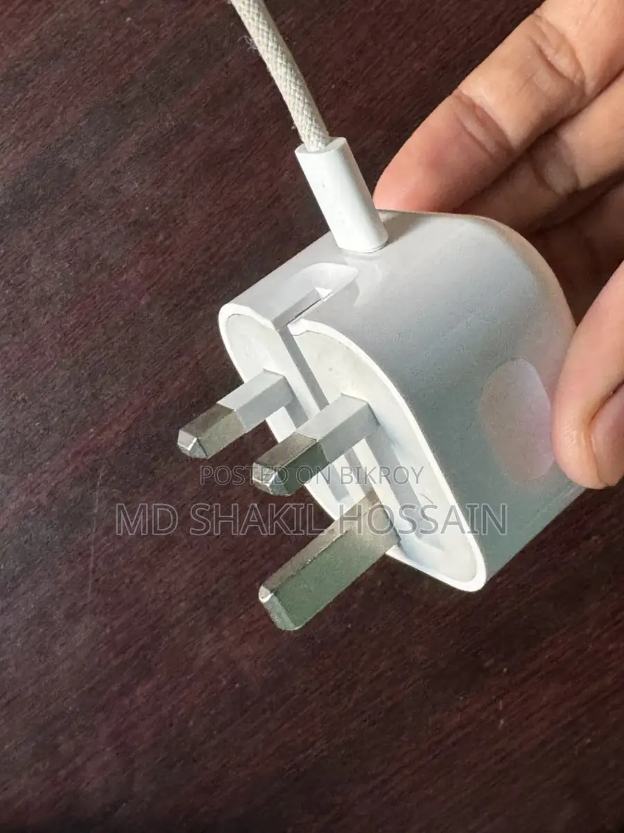 আইফোন অ্যাডাপ্টার
