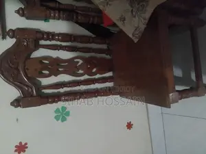 ডাইনিং টেবিলের সাথে ৬ চেয়ার