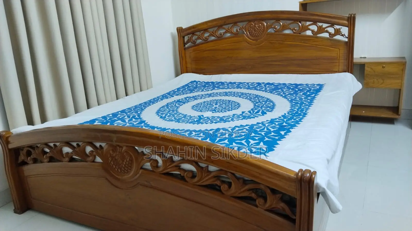 সেগুন কাঠের খাট