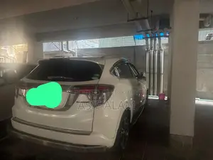 Honda Vezel ` 2014
