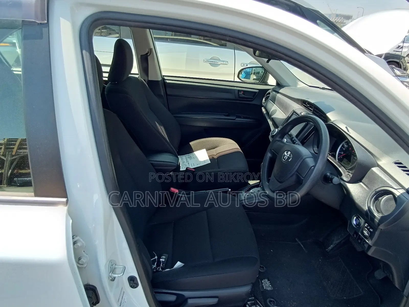 Toyota Axio EX PACKAGE 4.5AP 2020