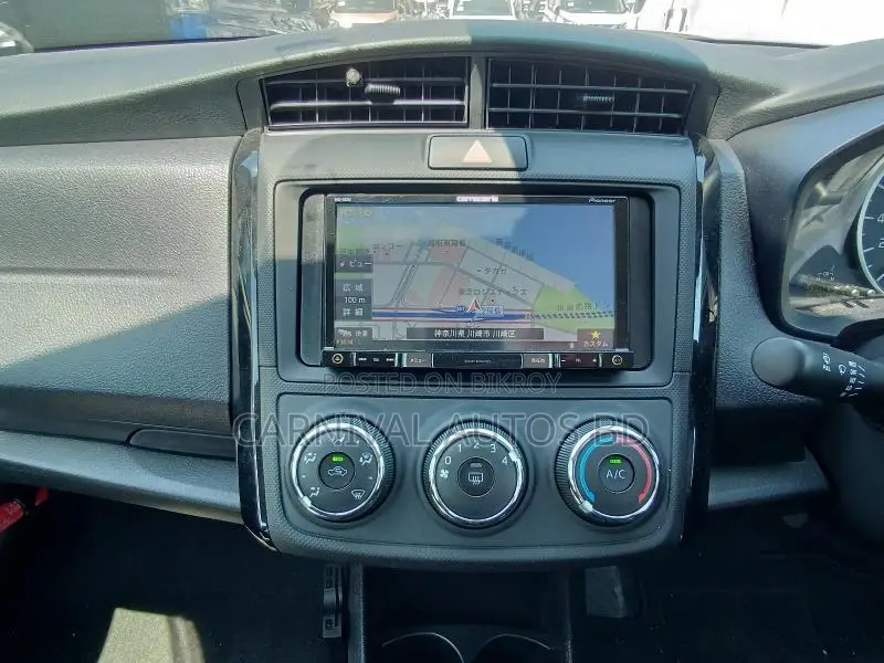 Toyota Axio EX PACKAGE 4.5AP 2020