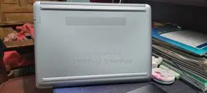 ল্যাপটপ বিক্রির বিজ্ঞাপন