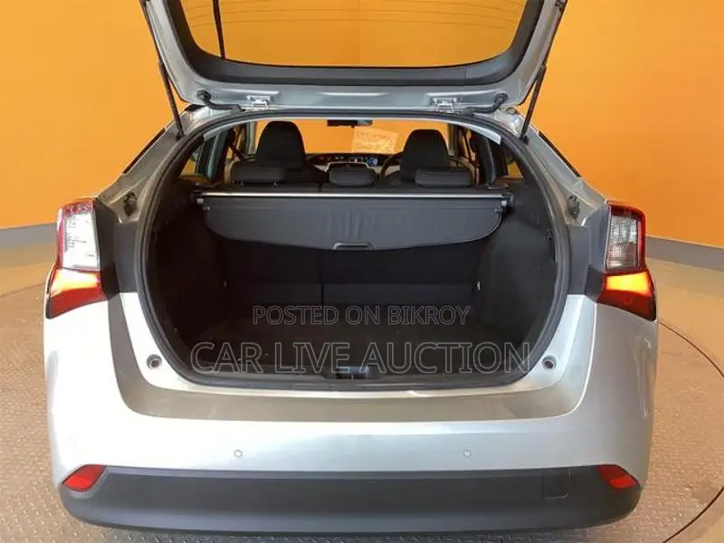 Toyota Prius Hybrid S pre order 2021