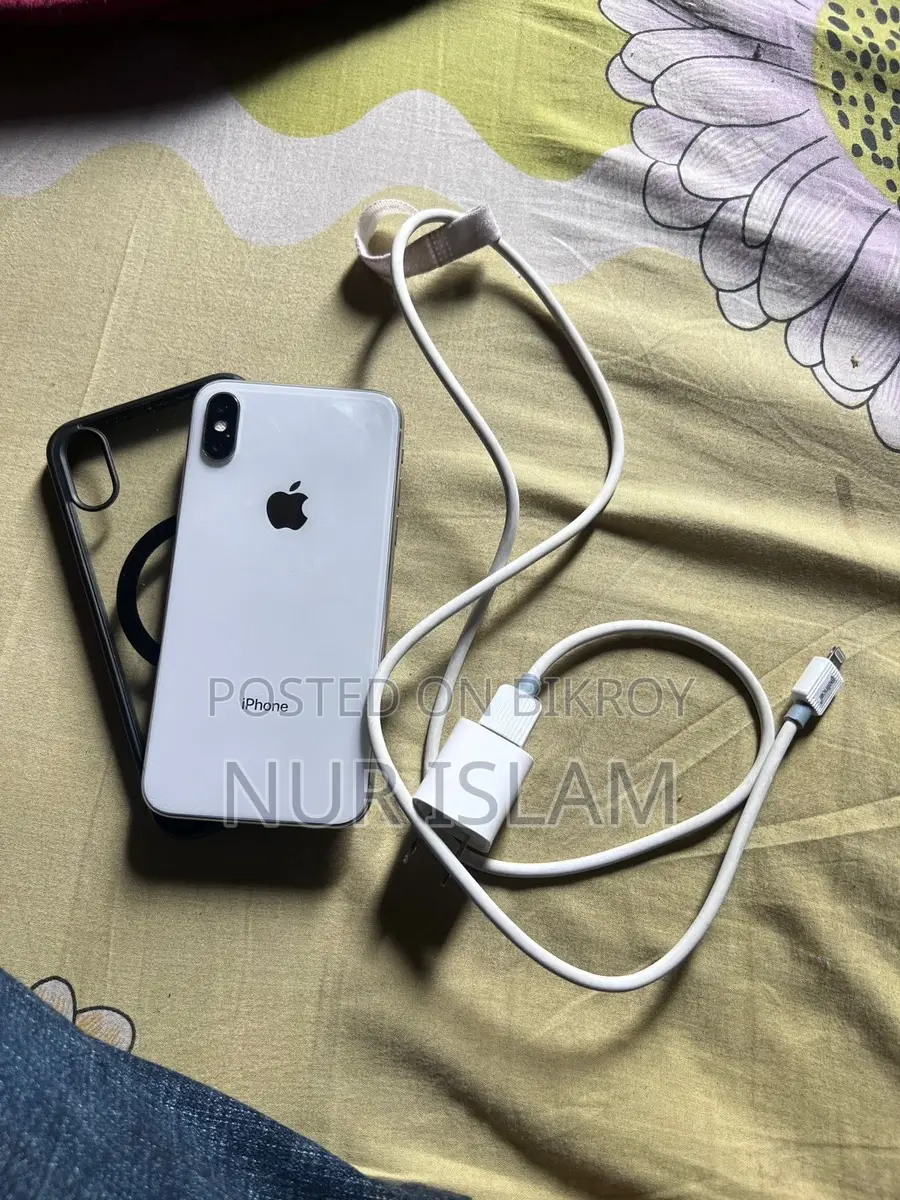 Apple iPhone X 256GB (Used)