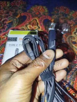 Apple Adapter