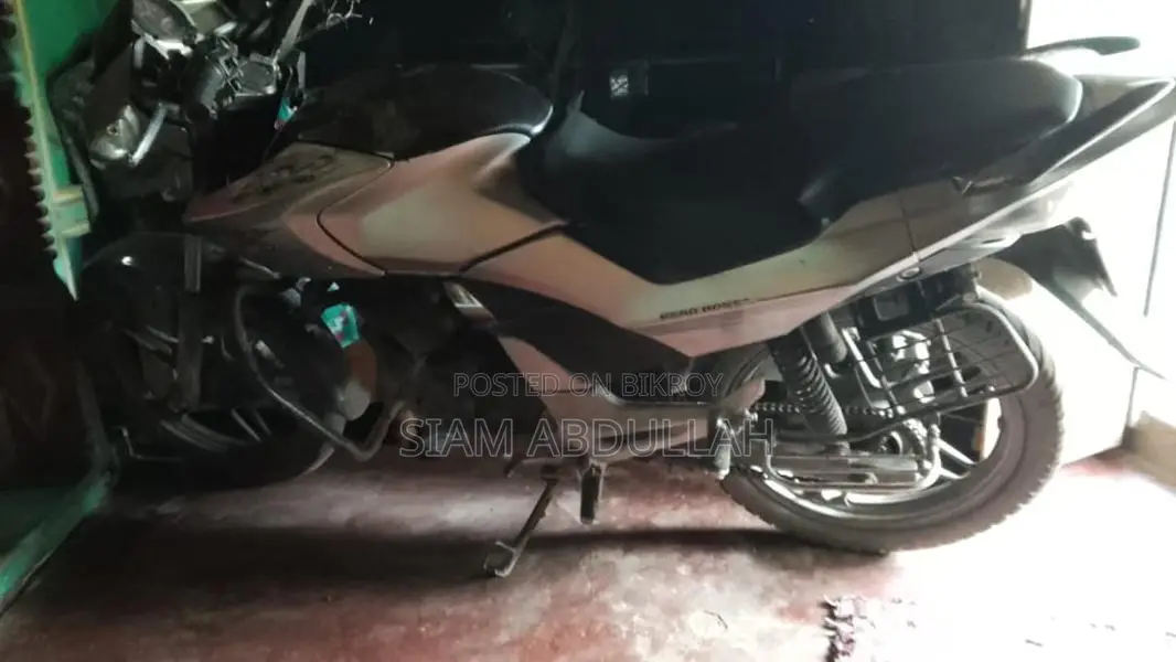 Hero CBZ Xtrem 2012