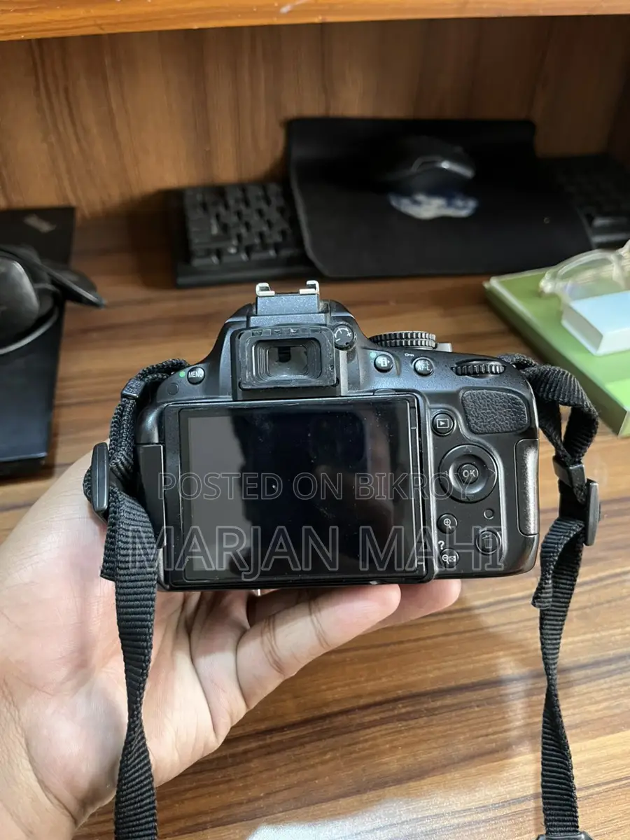 Nikon D5100 camera for sale