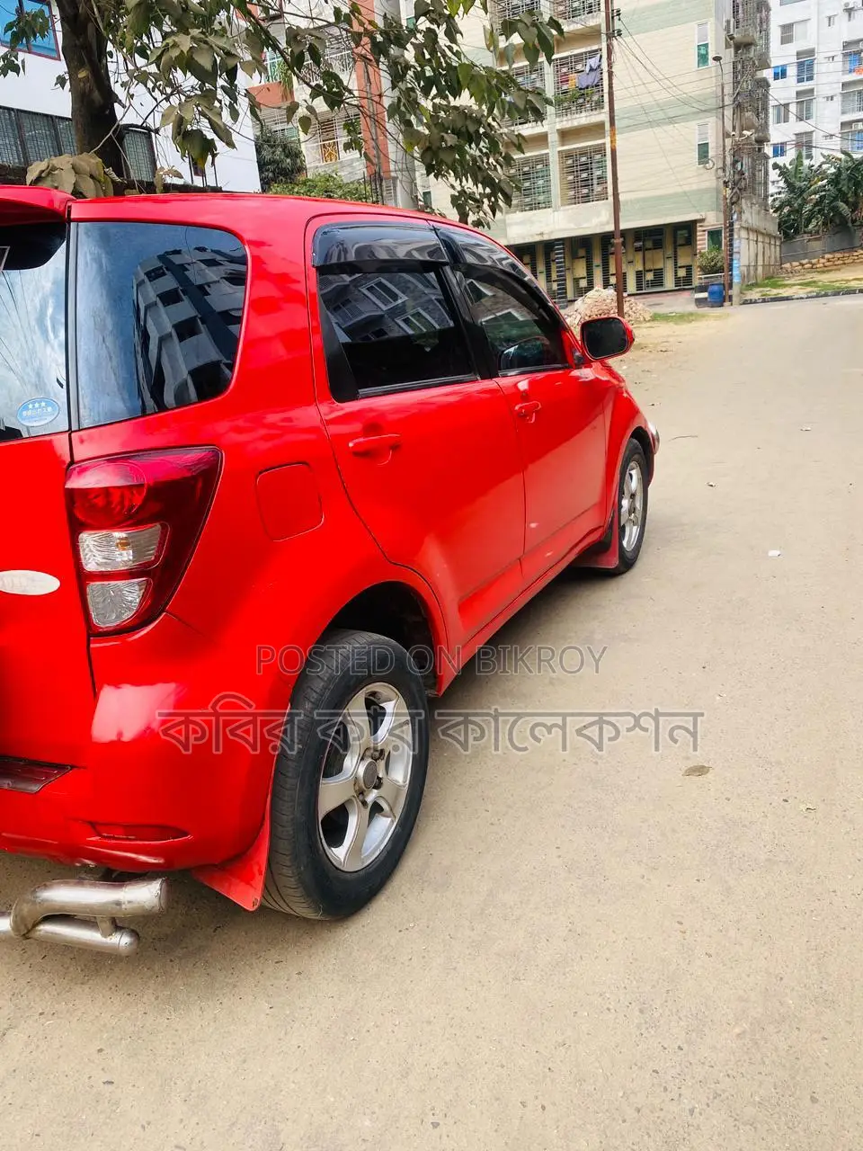 Toyota Rush red 2006
