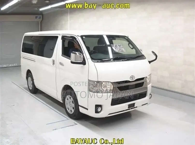Toyota Hiace Super GL Dark Prime 2021