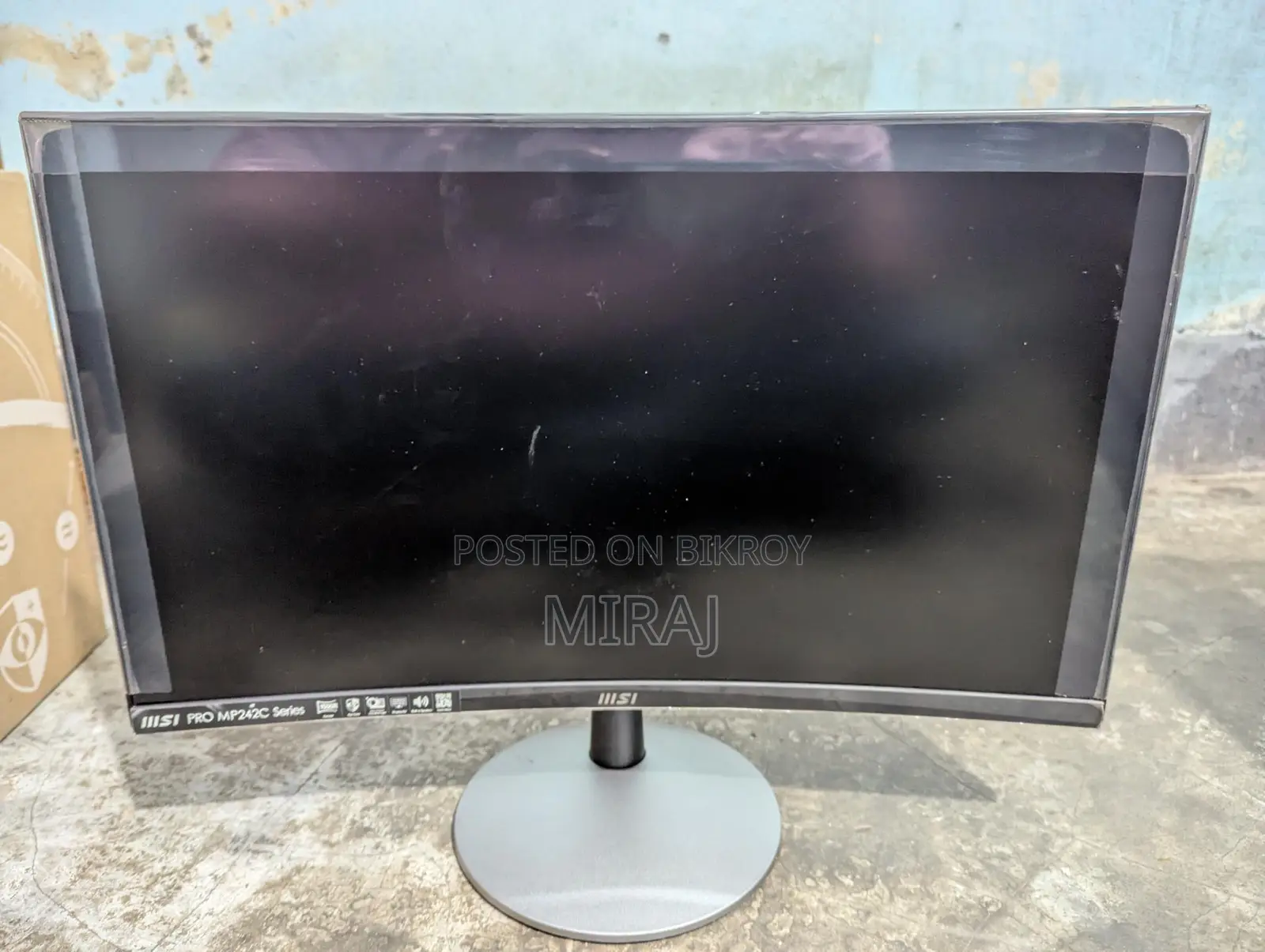 Msi Pro Mp242c 23.6" Fhd Curved Monitor With Built-in Speakers