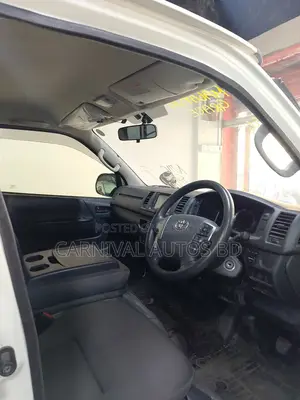 Toyota Hiace GL রেডি স্টক ২০২০