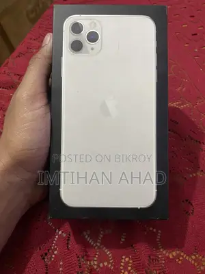 অ্যাপল আইফোন ১১ প্রো ম্যাক্স . (ব্যবহৃত)