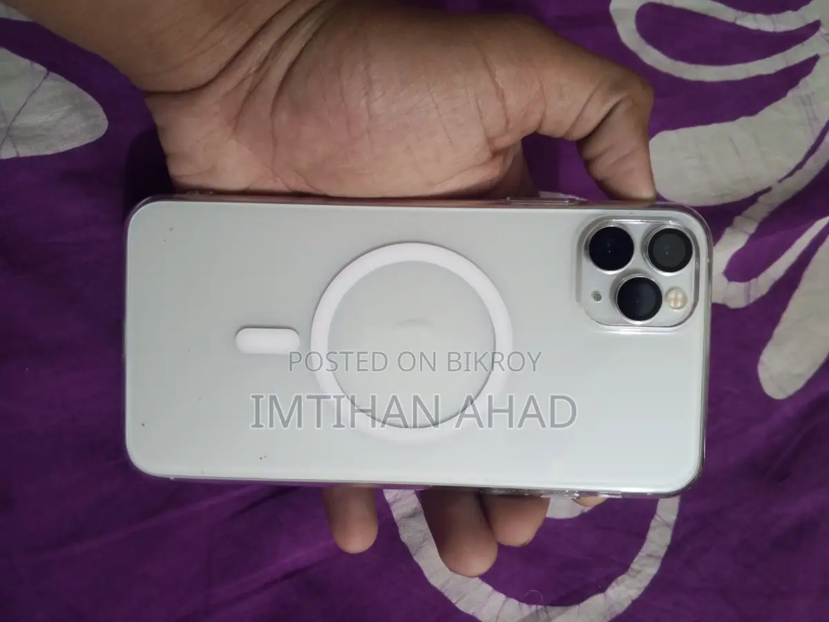 অ্যাপল আইফোন ১১ প্রো ম্যাক্স . (ব্যবহৃত)