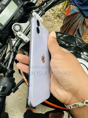 অ্যাপল আইফোন ১১ (ব্যবহৃত)
