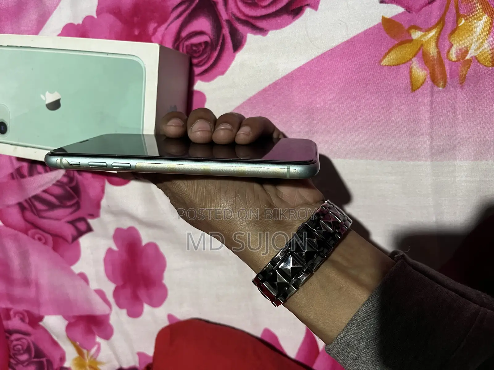 Apple iPhone 11 ` (Used)
