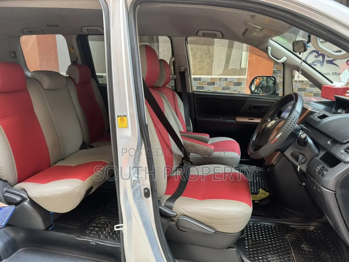 Rent-a-car for Eid Holidays: 7-Seater X Noah Car