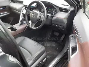 Toyota Harrier Z Leather pkg 2021