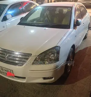 Toyota Premio Pearl 2006