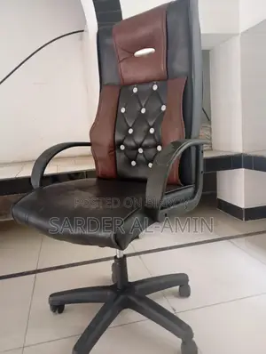 Boss Moving Chair