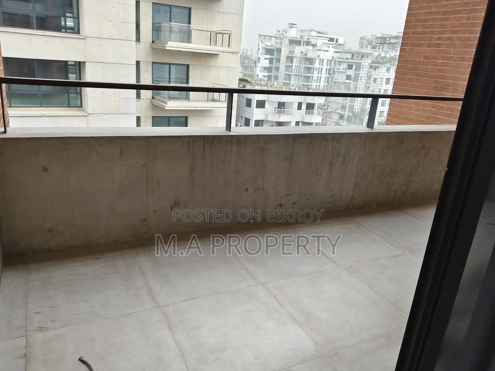 LUXURY DECORATED 3-BEDROOM GYM+SWIMMING APARTMENT RENT
