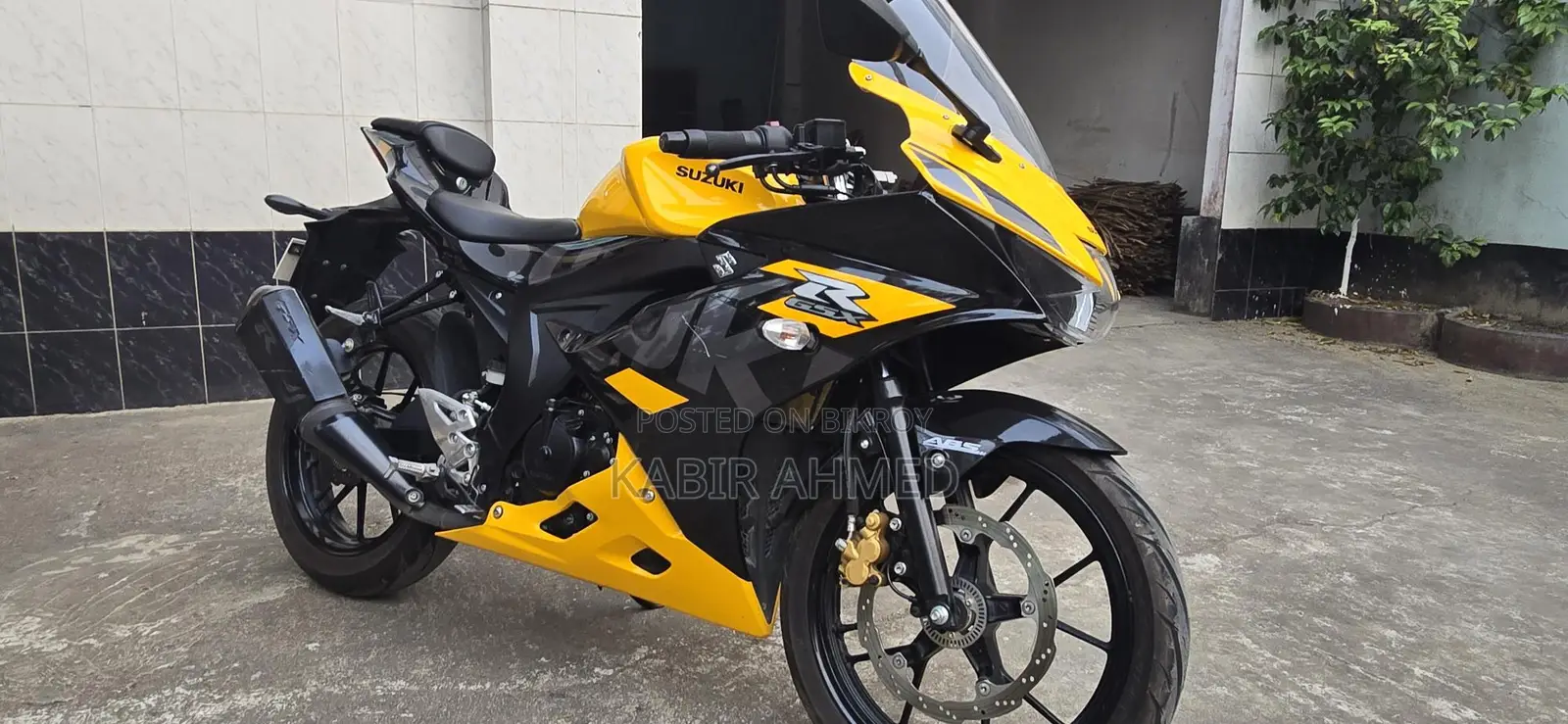 Suzuki GSX R150 ABS 2025