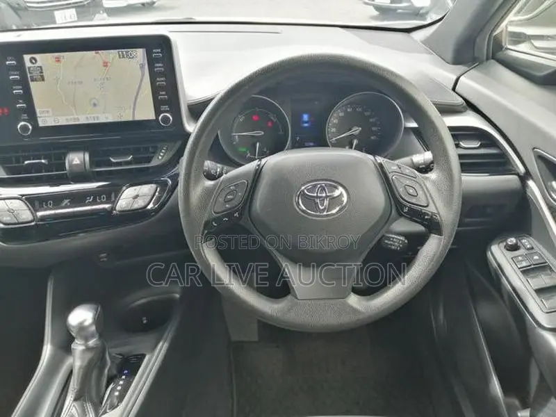 Toyota C-HR Hybrid S Package 2021