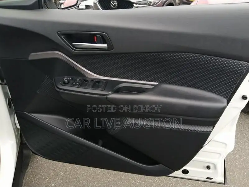 Toyota C-HR Hybrid S Package 2021